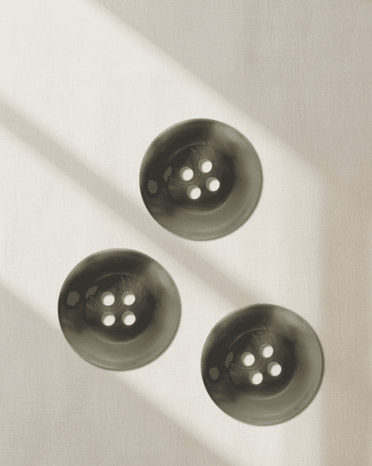 Guzik szary 20 mm 1 szt