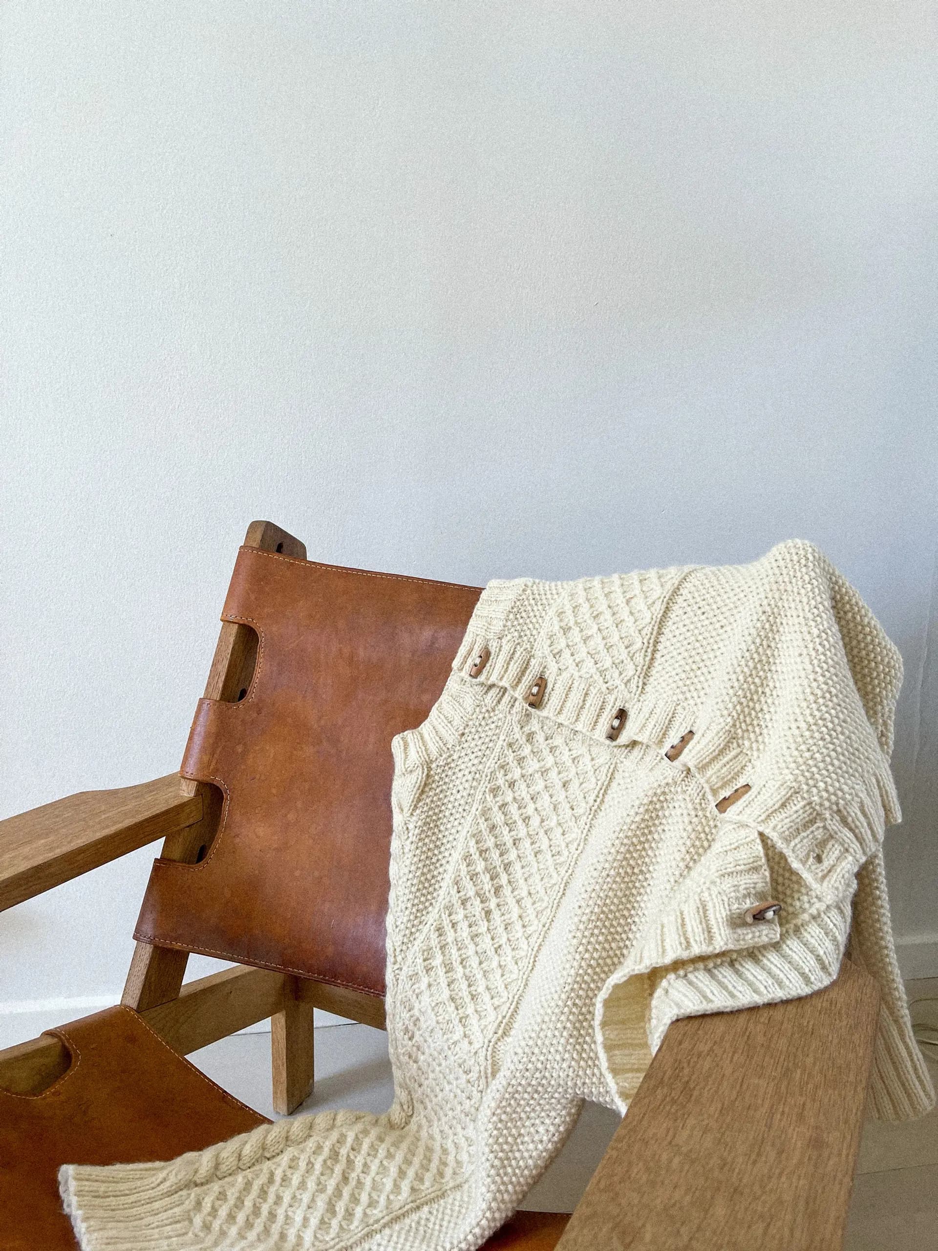 Haraboji Cardigan -  Zestaw: wzór + włóczka 3